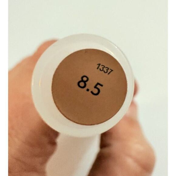 No7 HydraLuminous Shade 8.5 Dark Circle Concealer 0.13oz FAST SHIPPING - Picture 3 of 3